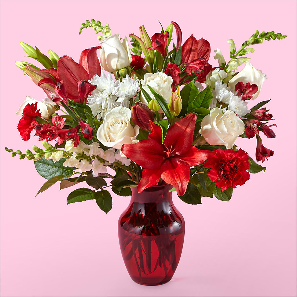 Dinner & a Show Bouquet – VERN'S SHARONVILLE FLORIST, Cincinnati OH