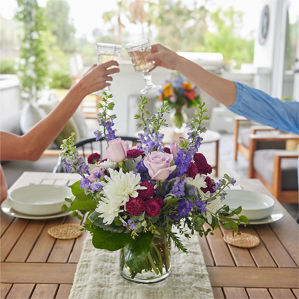 Violet Frost Bouquet – VERN'S SHARONVILLE FLORIST, Cincinnati OH