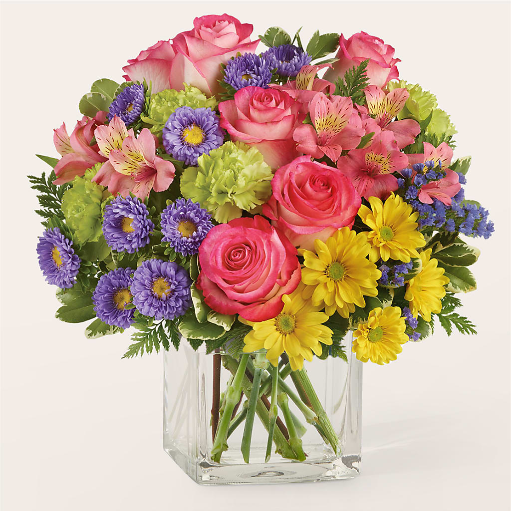 Candy Jar Bouquet – VERN'S SHARONVILLE FLORIST, Cincinnati OH