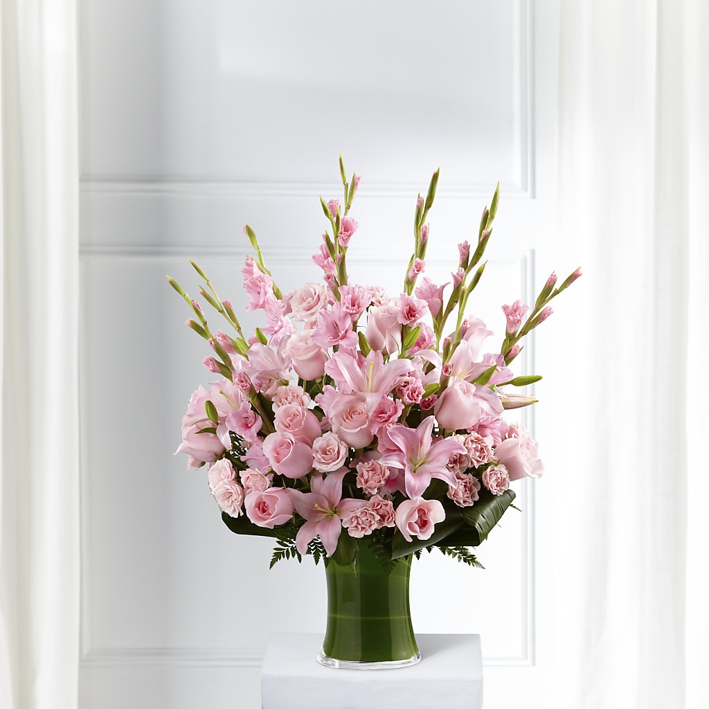 Lovely Tribute Bouquet – VERN'S SHARONVILLE FLORIST, Cincinnati OH