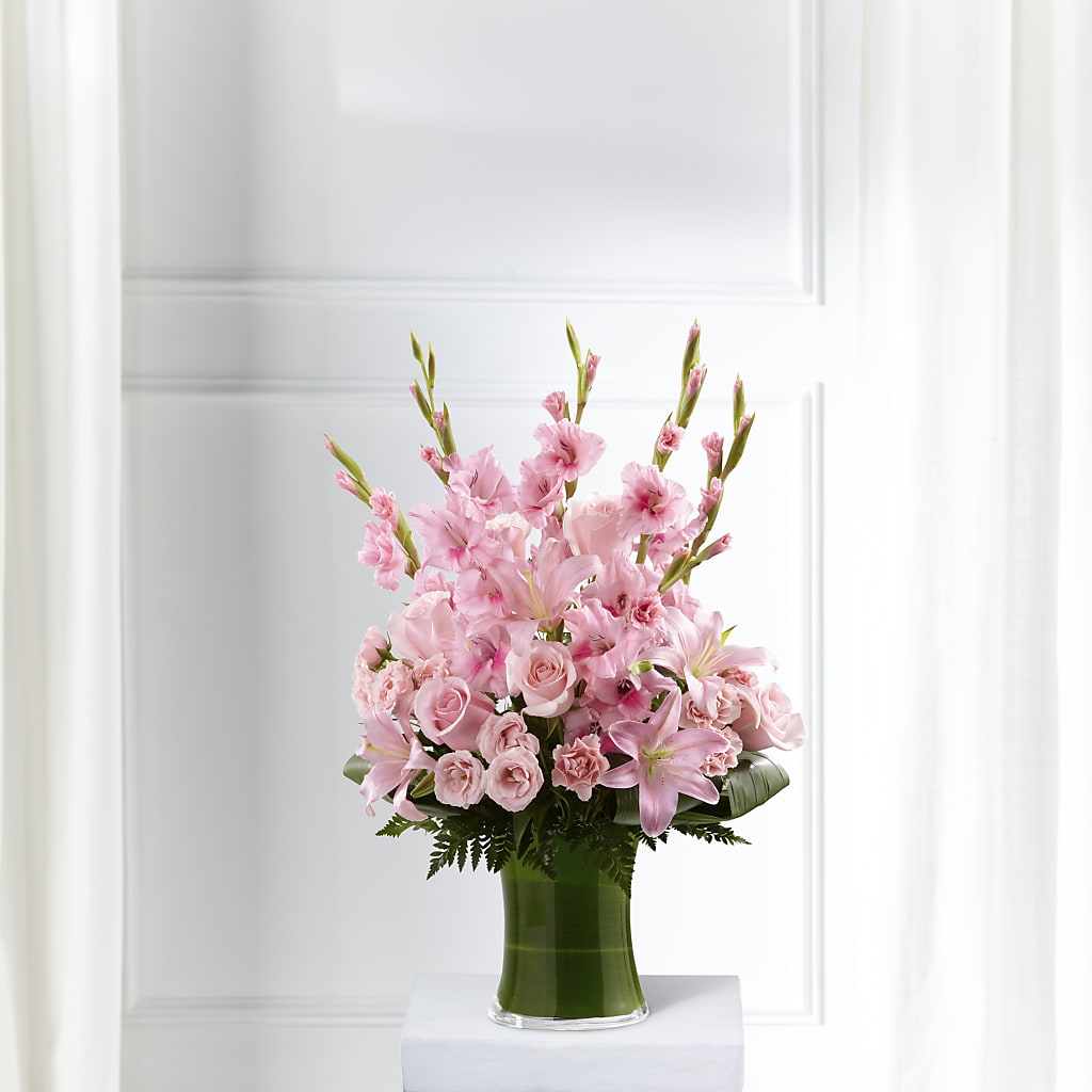 Lovely Tribute Bouquet – VERN'S SHARONVILLE FLORIST, Cincinnati OH
