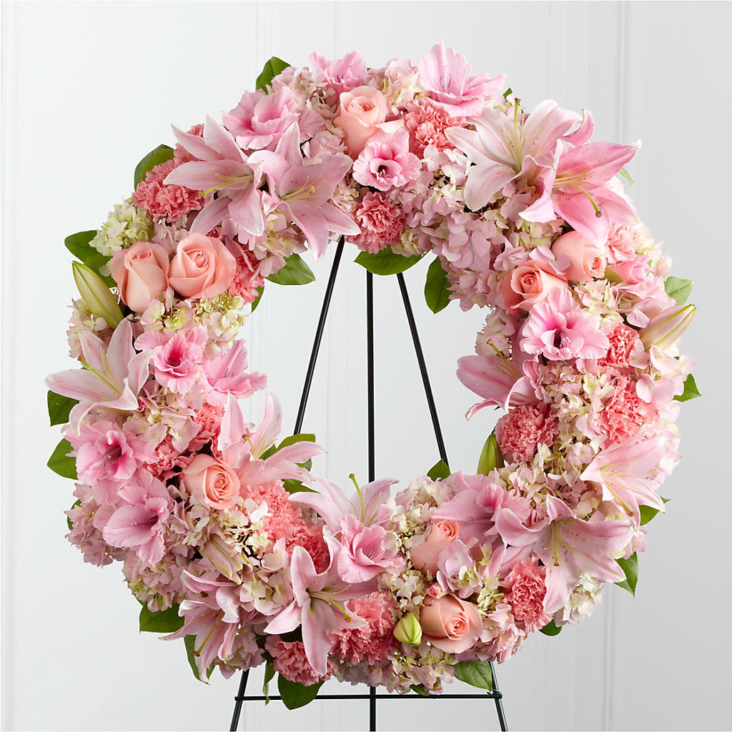 Loving Remembrance Wreath – VERN'S SHARONVILLE FLORIST, Cincinnati OH