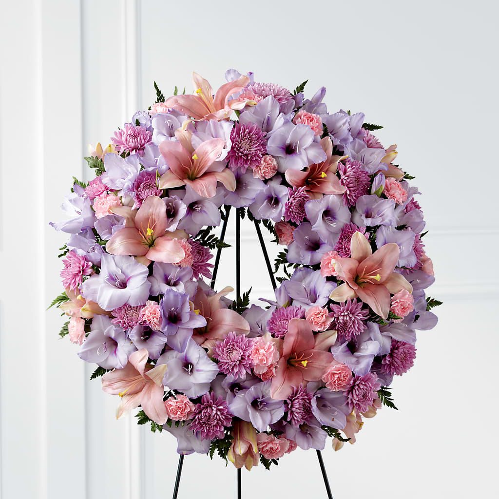 Beloved Friend Wreath – VERN'S SHARONVILLE FLORIST, Cincinnati OH