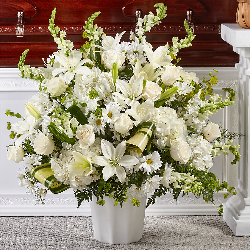 Thoughts of Tranquility Floor Basket – VERN'S SHARONVILLE FLORIST, Cincinnati OH