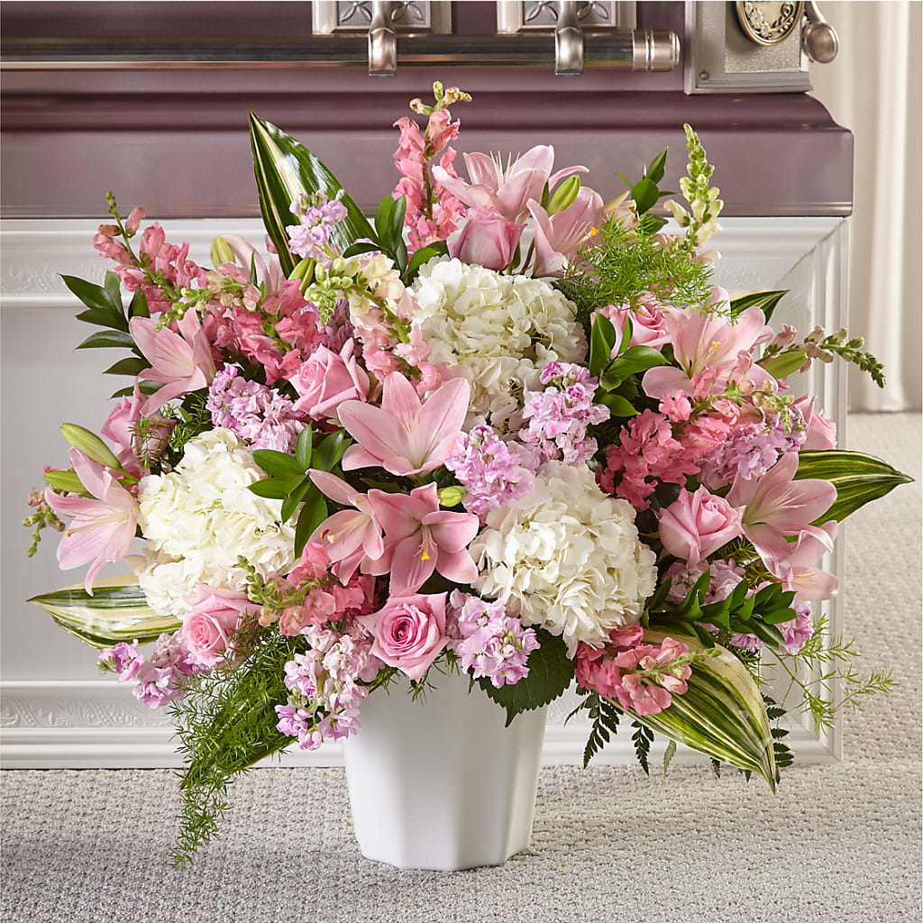 Simply Serene Floor Basket – VERN'S SHARONVILLE FLORIST, Cincinnati OH
