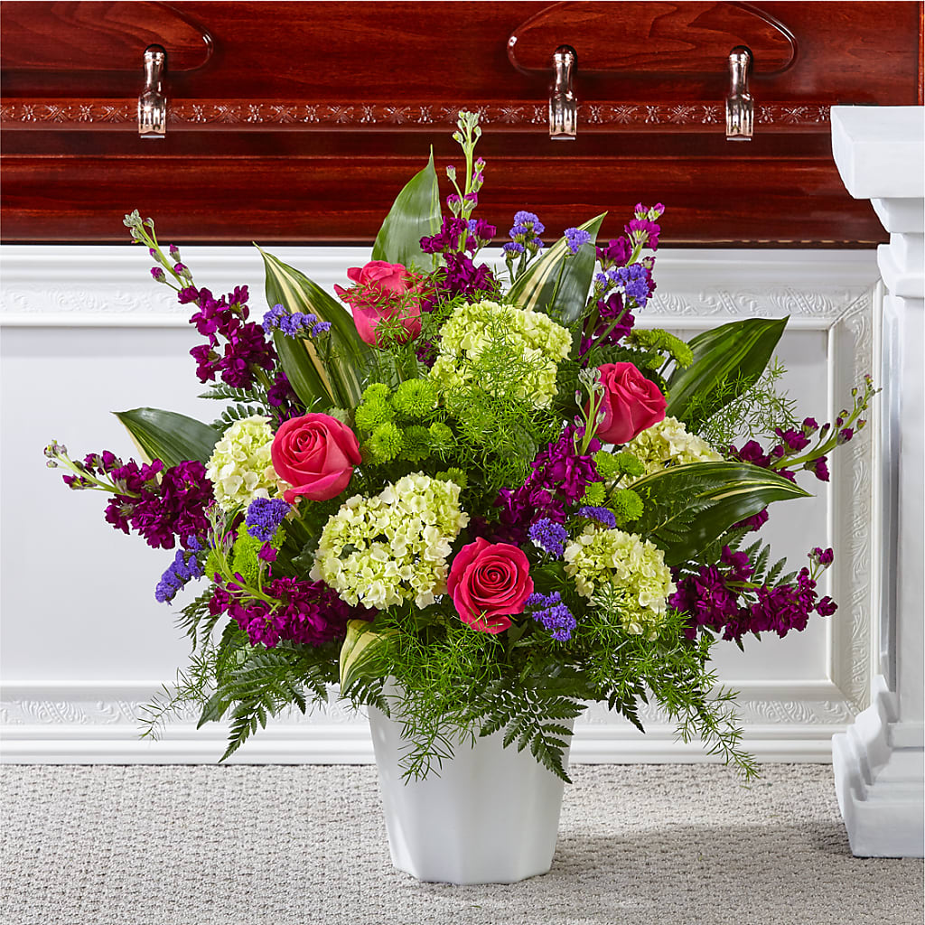 Beautiful Horizons Floor Basket – VERN'S SHARONVILLE FLORIST, Cincinnati OH