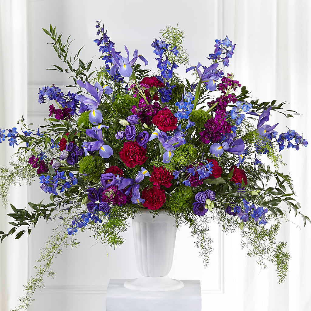 Memorial of Life Arrangement – VERN'S SHARONVILLE FLORIST, Cincinnati OH