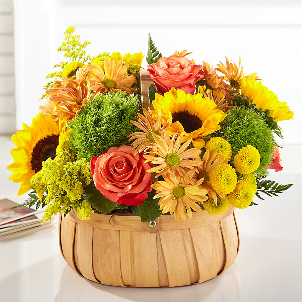 Harvest Sunflower Basket – VERN'S SHARONVILLE FLORIST, Cincinnati OH