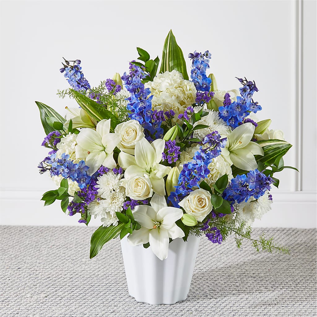 Take Comfort Floor Basket – VERN'S SHARONVILLE FLORIST, Cincinnati OH