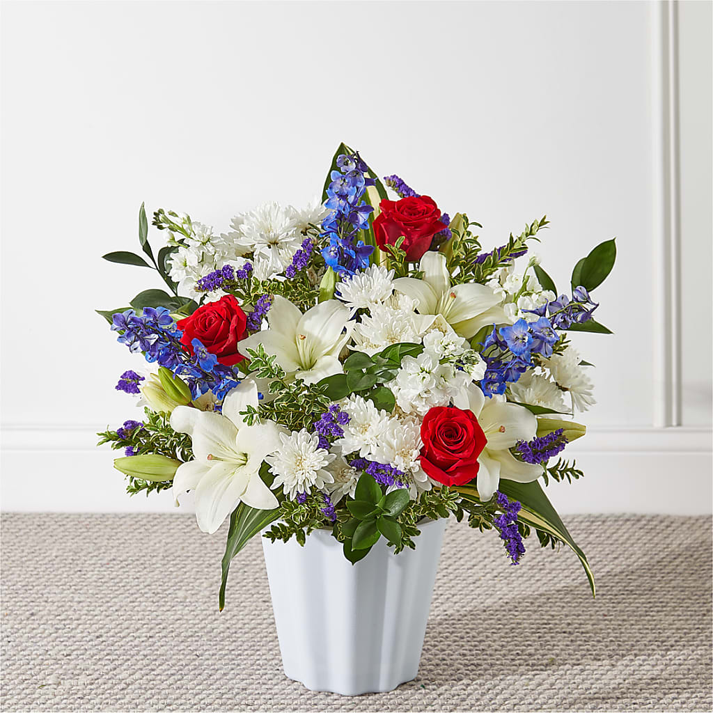 Consoled Floor Basket – VERN'S SHARONVILLE FLORIST, Cincinnati OH