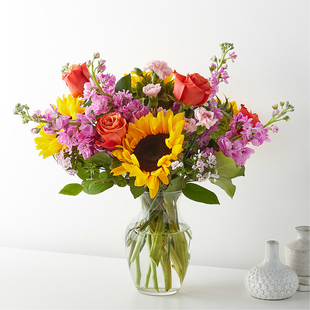 Yellow Brick Road Bouquet – VERN'S SHARONVILLE FLORIST, Cincinnati OH
