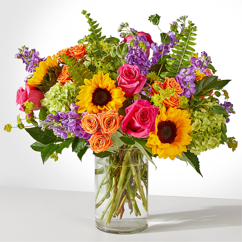 Vibrant Greetings Bouquet – VERN'S SHARONVILLE FLORIST, Cincinnati OH