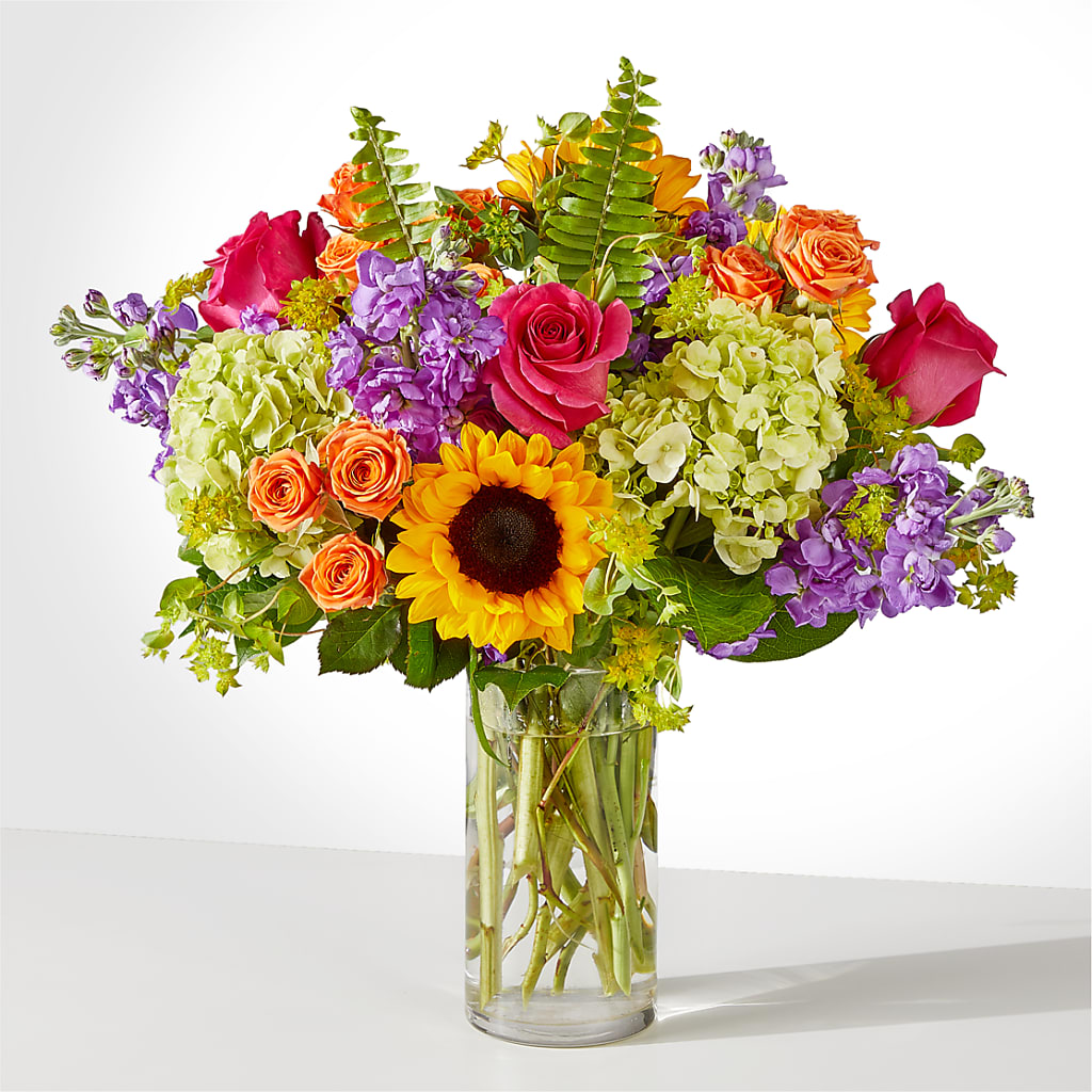 Vibrant Greetings Bouquet – VERN'S SHARONVILLE FLORIST, Cincinnati OH