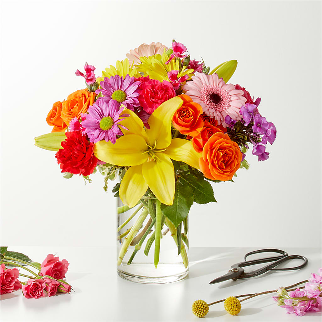 Cue the Confetti - A Florist Original – VERN'S SHARONVILLE FLORIST, Cincinnati OH