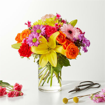Cue the Confetti - A Florist Original – VERN'S SHARONVILLE FLORIST, Cincinnati OH