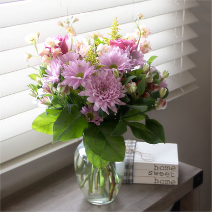 Pastel Tradition - A Florist Original – VERN'S SHARONVILLE FLORIST, Cincinnati OH