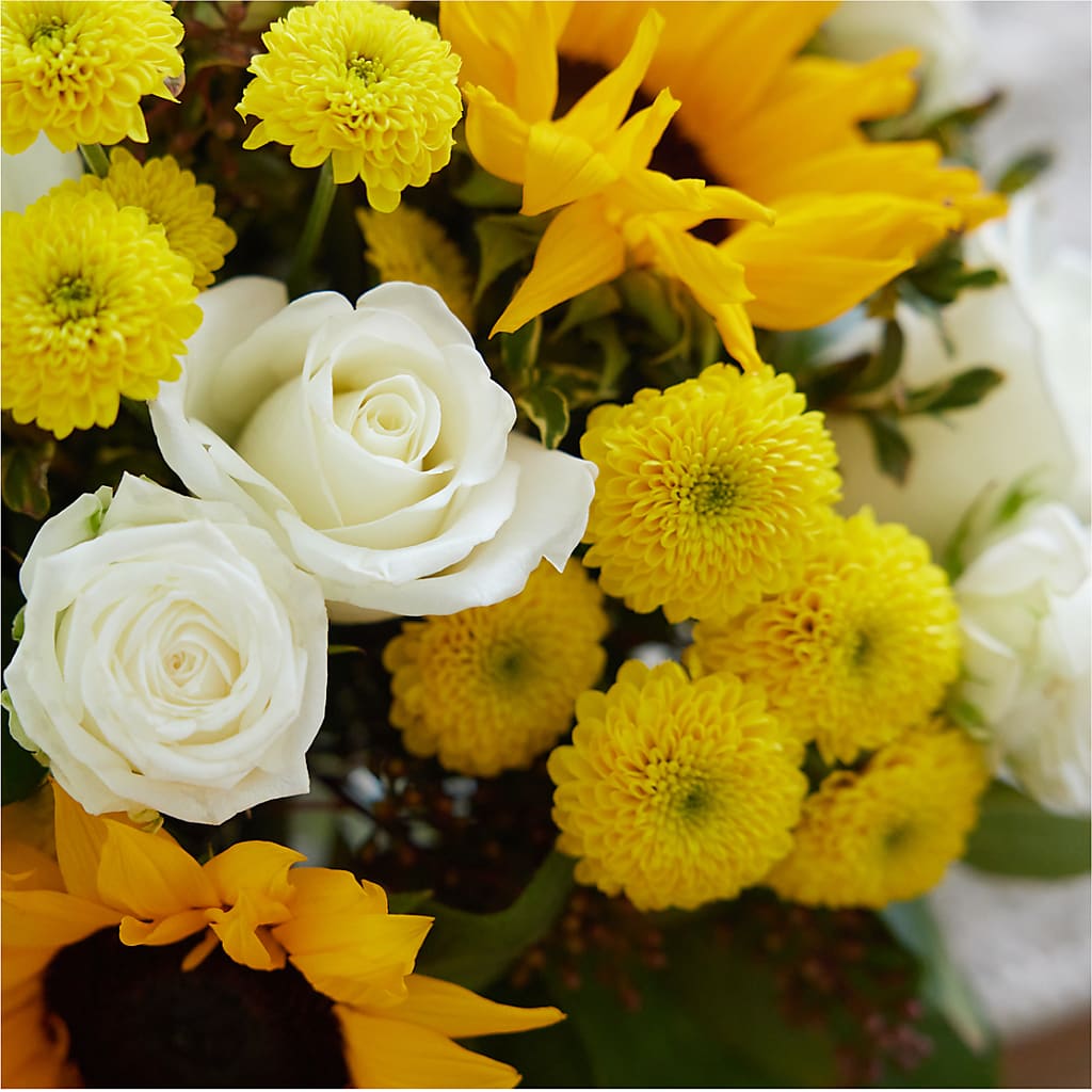 Luminous Morning Bouquet – VERN'S SHARONVILLE FLORIST, Cincinnati OH