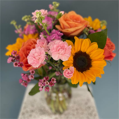 Yellow Brick Road Bouquet – VERN'S SHARONVILLE FLORIST, Cincinnati OH
