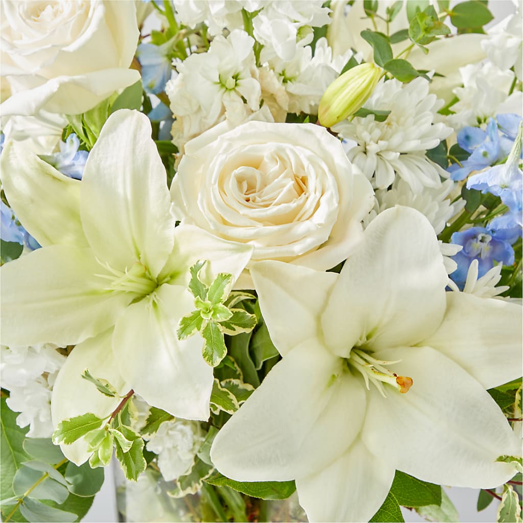 Peace of Mind Bouquet – VERN'S SHARONVILLE FLORIST, Cincinnati OH