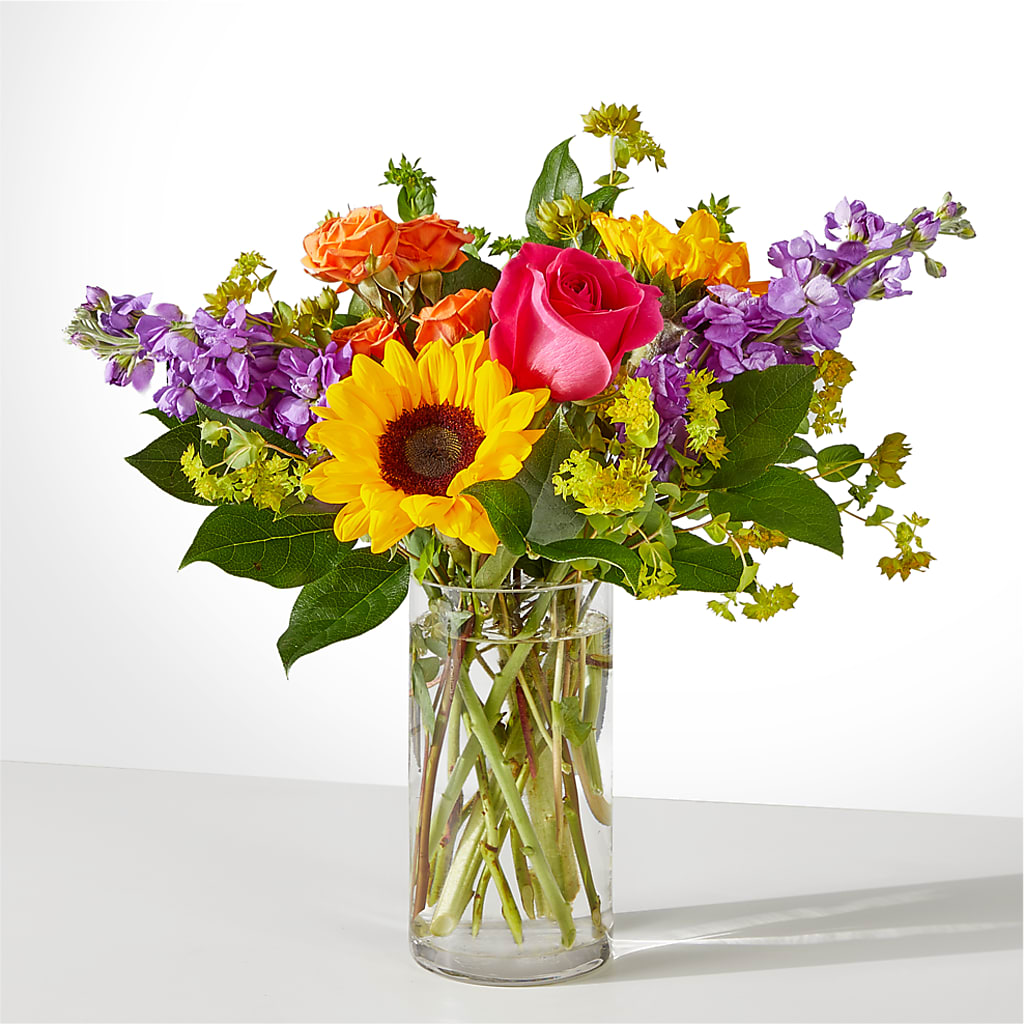 Vibrant Greetings Bouquet – VERN'S SHARONVILLE FLORIST, Cincinnati OH
