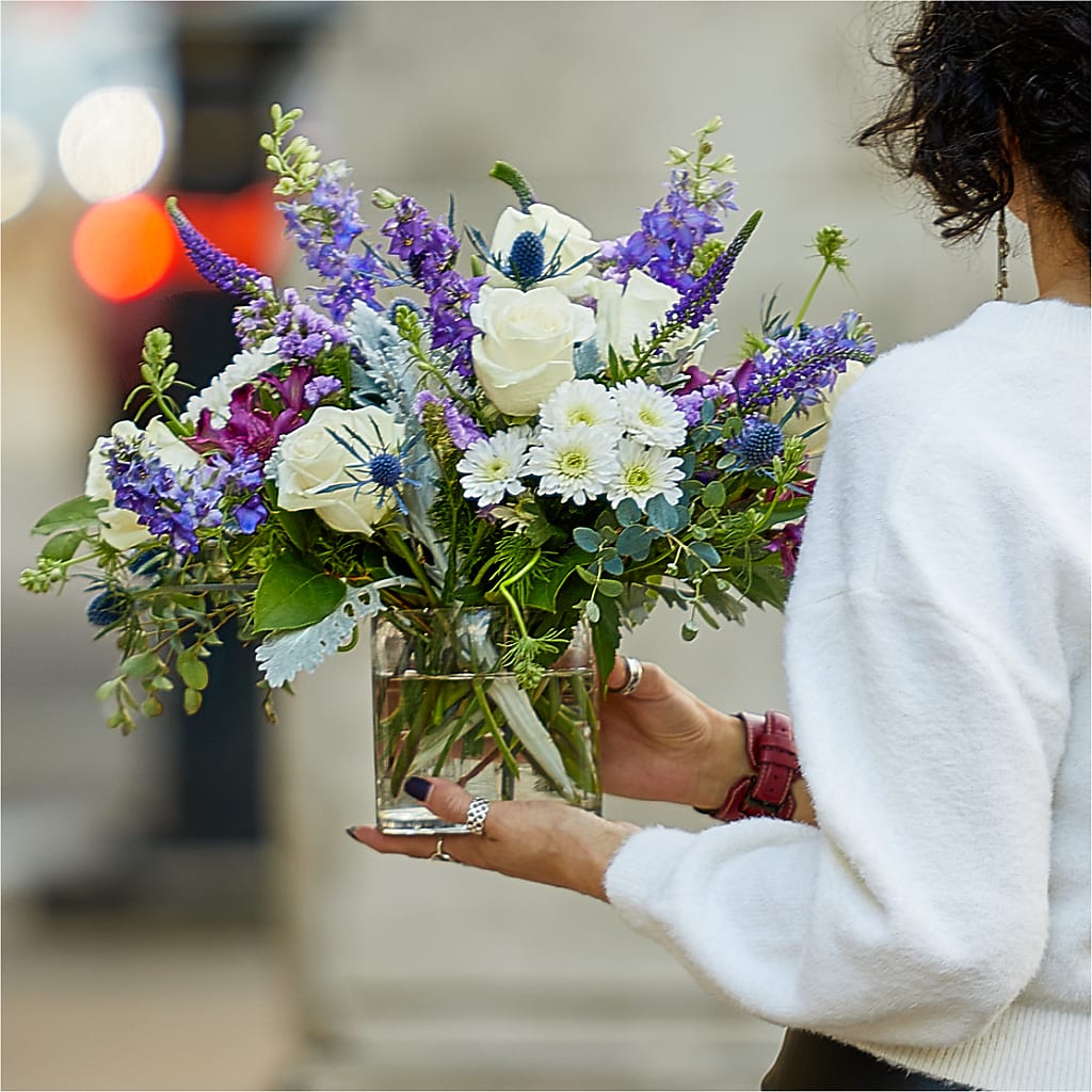 Shooting Star Bouquet – VERN'S SHARONVILLE FLORIST, Cincinnati OH