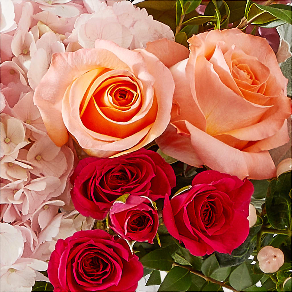Glitz & Glam Bouquet – VERN'S SHARONVILLE FLORIST, Cincinnati OH