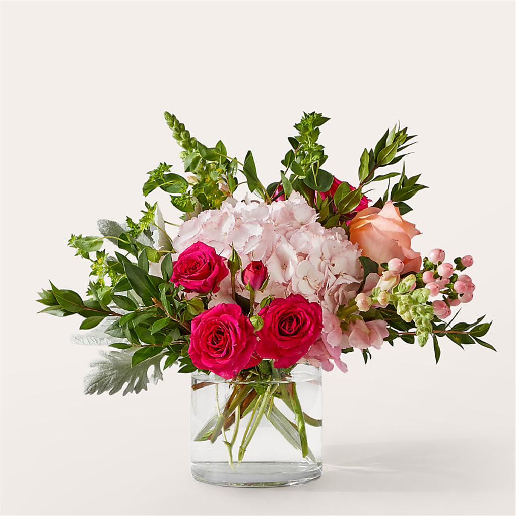 Glitz & Glam Bouquet – VERN'S SHARONVILLE FLORIST, Cincinnati OH