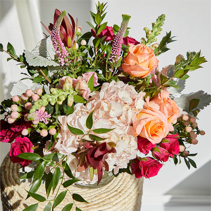 Glitz & Glam Bouquet – VERN'S SHARONVILLE FLORIST, Cincinnati OH
