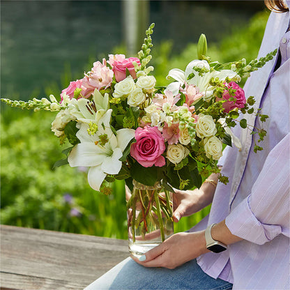 Fondly Bouquet – VERN'S SHARONVILLE FLORIST, Cincinnati OH