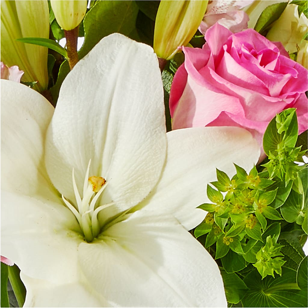Fondly Bouquet – VERN'S SHARONVILLE FLORIST, Cincinnati OH